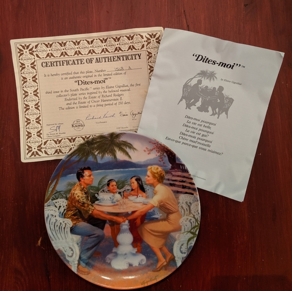 SOUTH PACIFIC COLLECTORS PLATES Set of 3